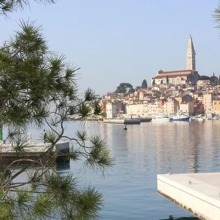 Kemping Total Escape Mobile Roza Camp Porton Biondi Rovinj