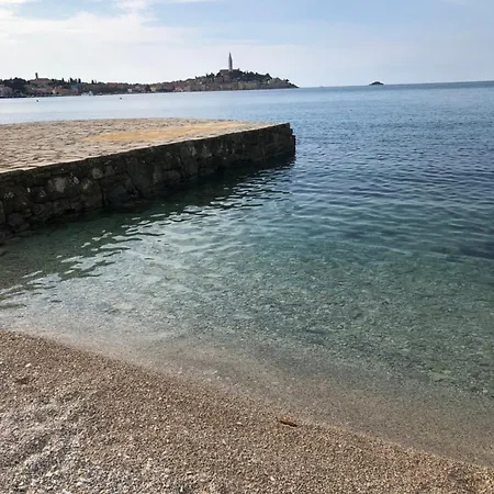 Total Escape Mobile Roza Camp Porton Biondi Kemping Rovinj