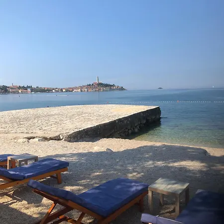 Camping Total Escape Mobile Roza Camp Porton Biondi Rovinj
